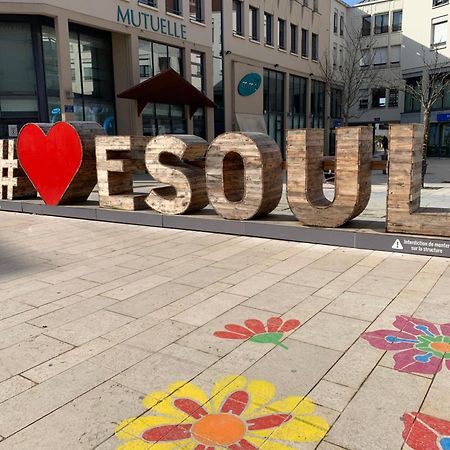 Le Breuil - Spacieux, Chaleureux, Emplacement Ideal Vesoul Exterior foto